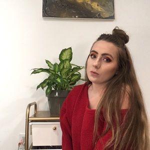 Meet your Posher, Jasmin